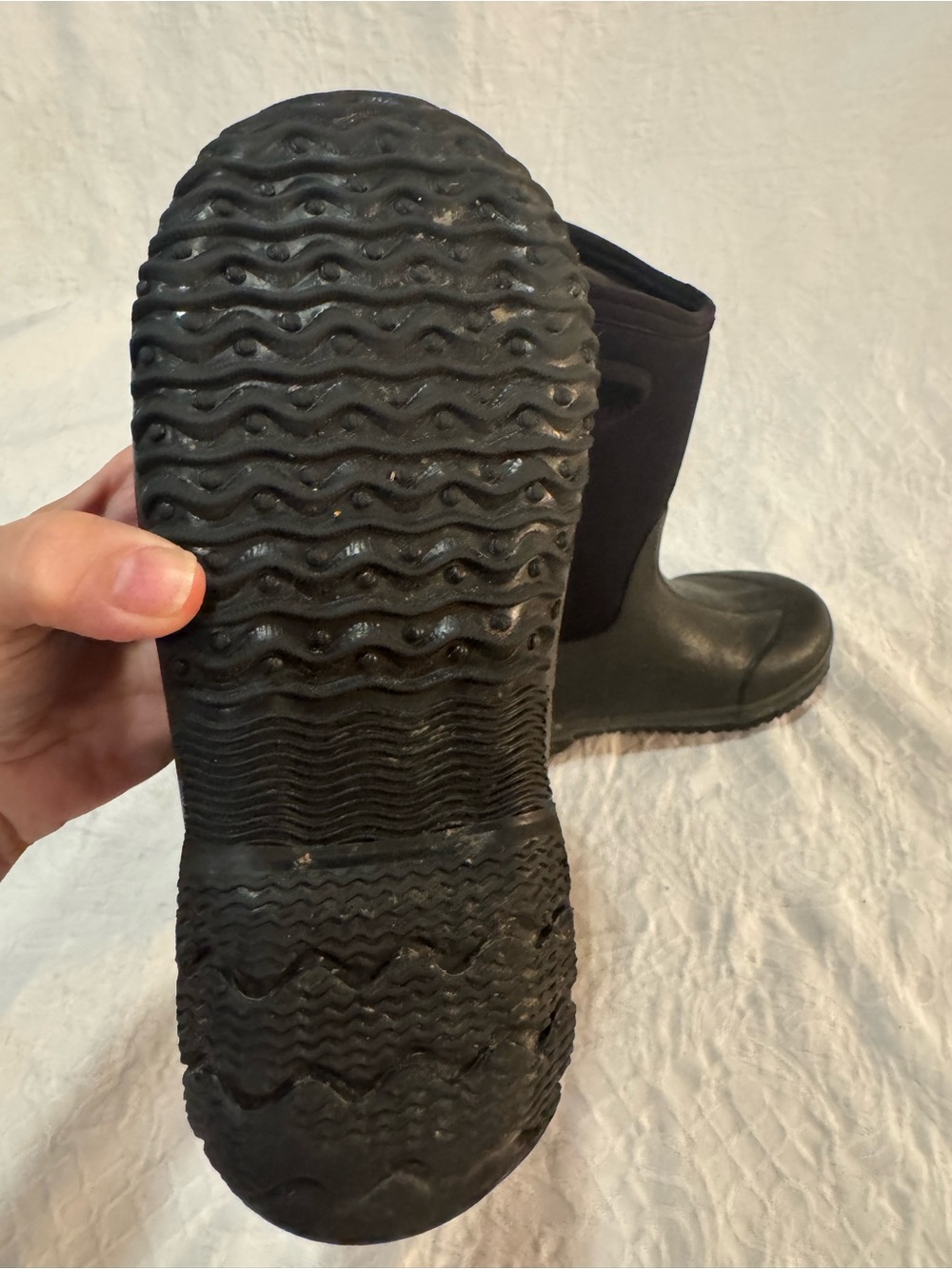 BOGS Classic High Waterproof Boots Youth Size 4 Black -30°F Winter Snow Rain - Picture 4 of 6